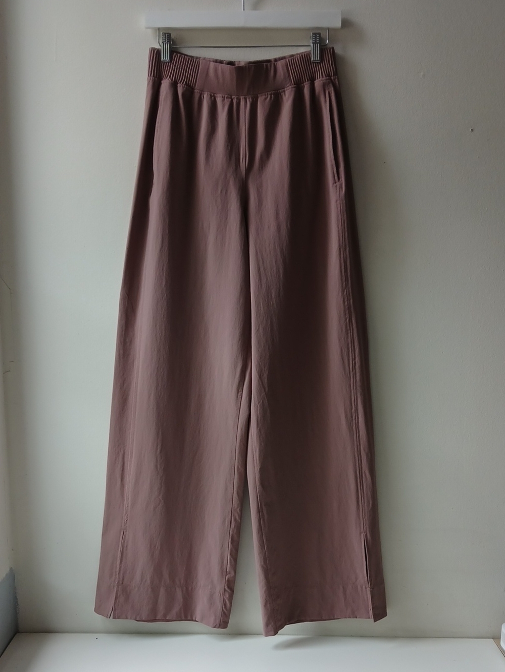 Lululemon Stretch Woven Wide-Leg High-Rise Pant Twilight Rose Women's Medium
